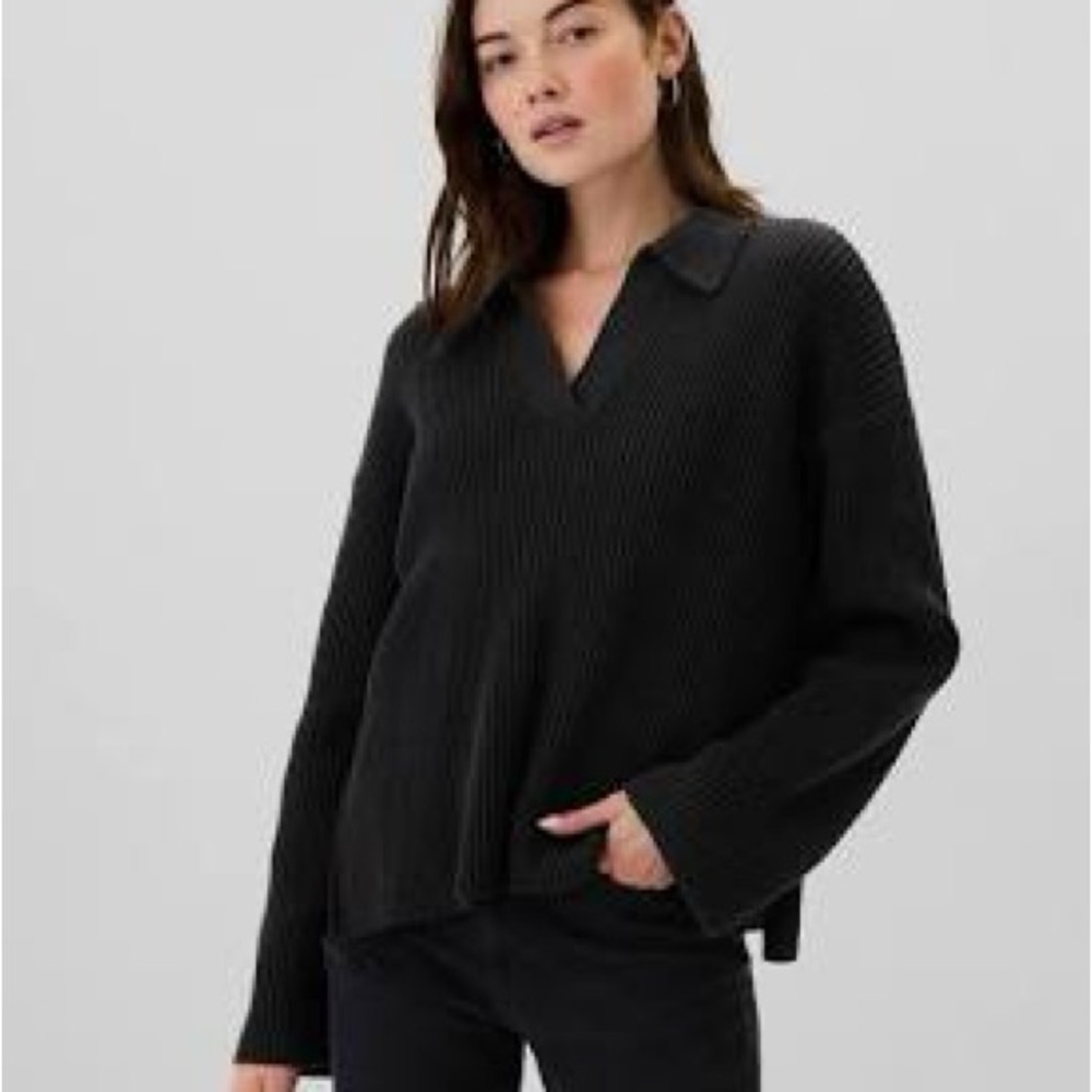 GAP NWT Relaxed 24/7 Split Hem Women's Black Ribbed Polo Sweater